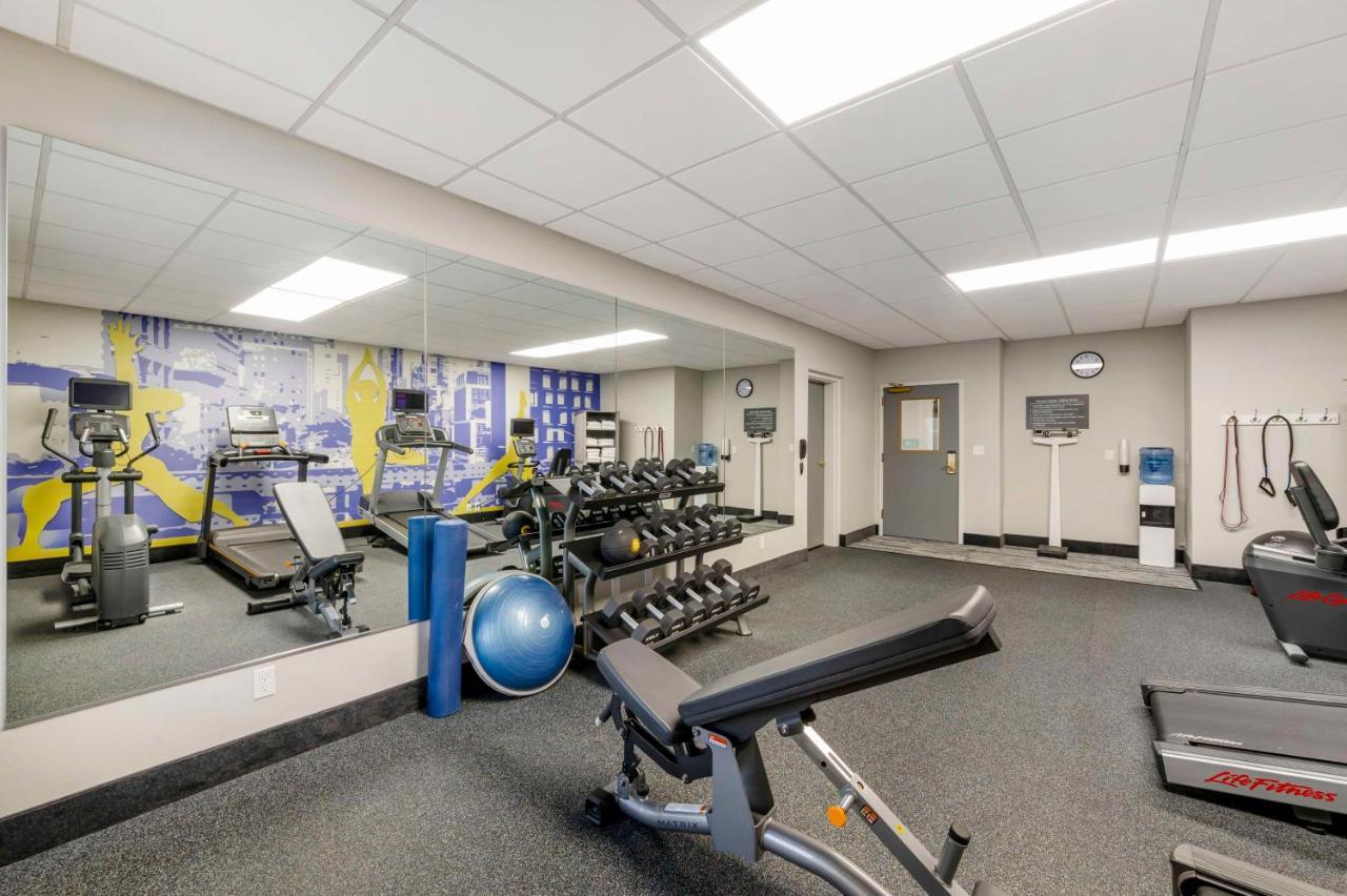 Best Western Plus Harrisonburg Exterior photo
